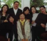 All my classmates, April 2000. EXCEL ENGLISH SCHOOL, LONDON, MUSWELL HILL. Here are Young Jin and Sung Ha from Seoul, Yuka, Shaska and Shiko from Japan and Laura the teacher who is from London as well.